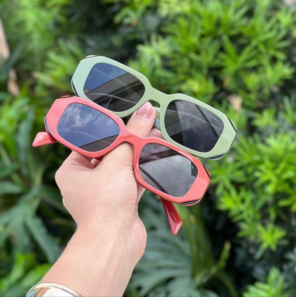 💯 - Authentic New PradaWomen's 0pr 17ws Sunglasses - Picture 4 of 17